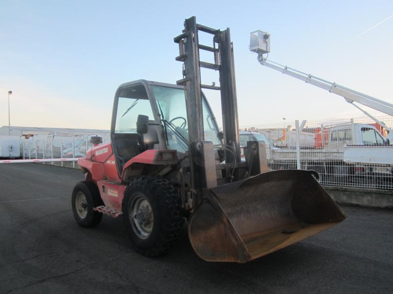 Manitou MC30 - Dīzeļiekrāvējs: foto 4 Manitou MC30 - Dīzeļiekrāvējs: foto 4