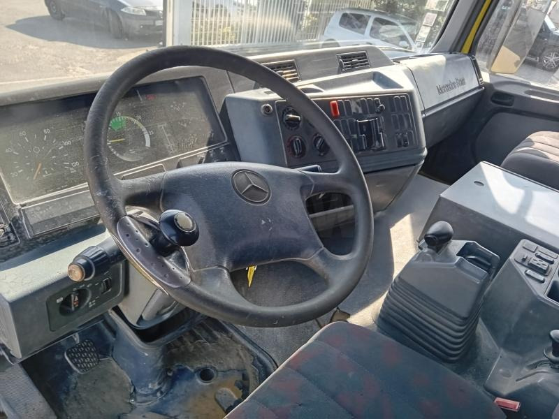 Mercedes Actros 2631 - Kravas automašīna pašizgāzējs: foto 3 Mercedes Actros 2631 - Kravas automašīna pašizgāzējs: foto 3