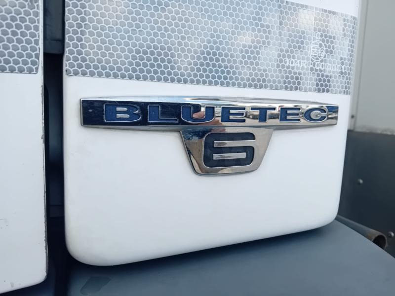 Mercedes Antos 1827 - Kravas automašīna refrižerators: foto 3 Mercedes Antos 1827 - Kravas automašīna refrižerators: foto 3