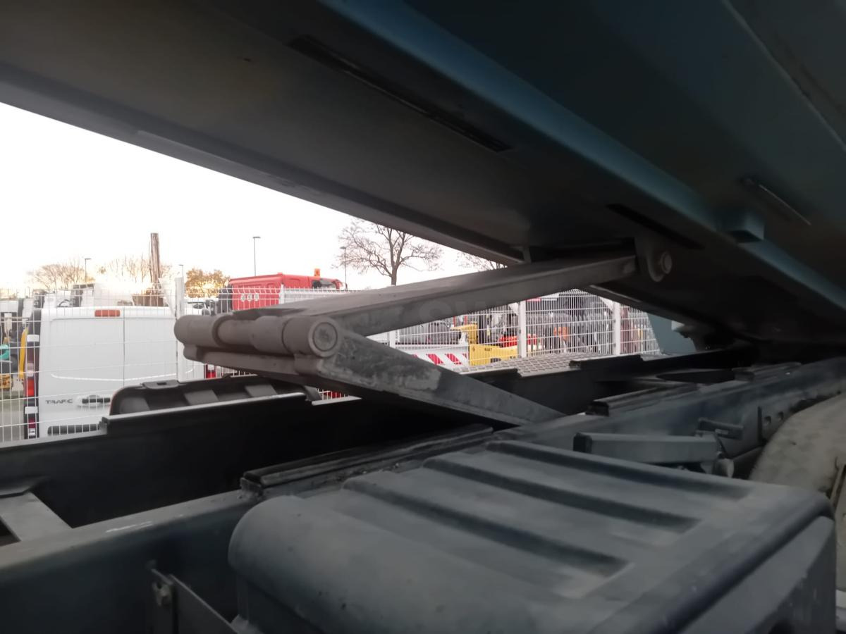 Mercedes Arocs 4143 - Kravas automašīna pašizgāzējs: foto 4 Mercedes Arocs 4143 - Kravas automašīna pašizgāzējs: foto 4