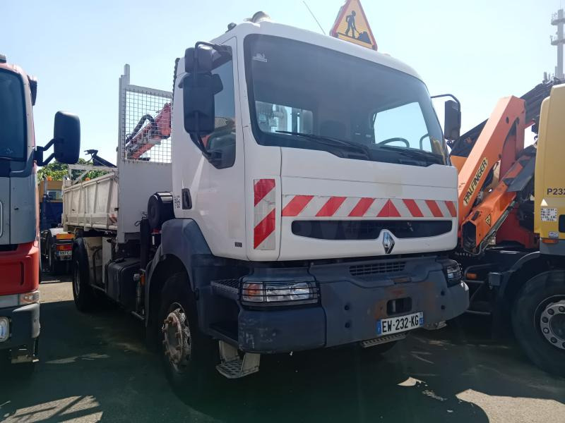 Renault Kerax 260 - Kravas automašīna pašizgāzējs: foto 1 Renault Kerax 260 - Kravas automašīna pašizgāzējs: foto 1