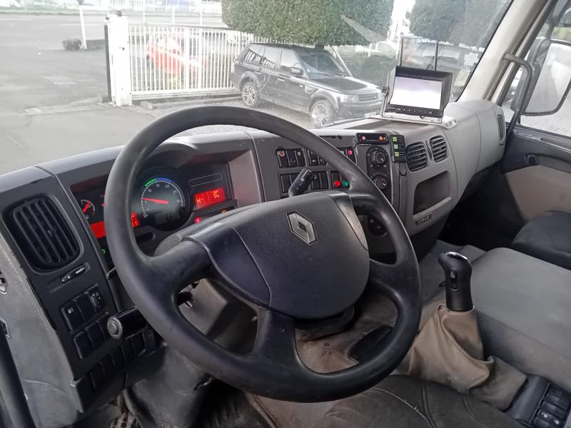 Renault Kerax 410 DXI - Kravas automašīna pašizgāzējs: foto 5 Renault Kerax 410 DXI - Kravas automašīna pašizgāzējs: foto 5