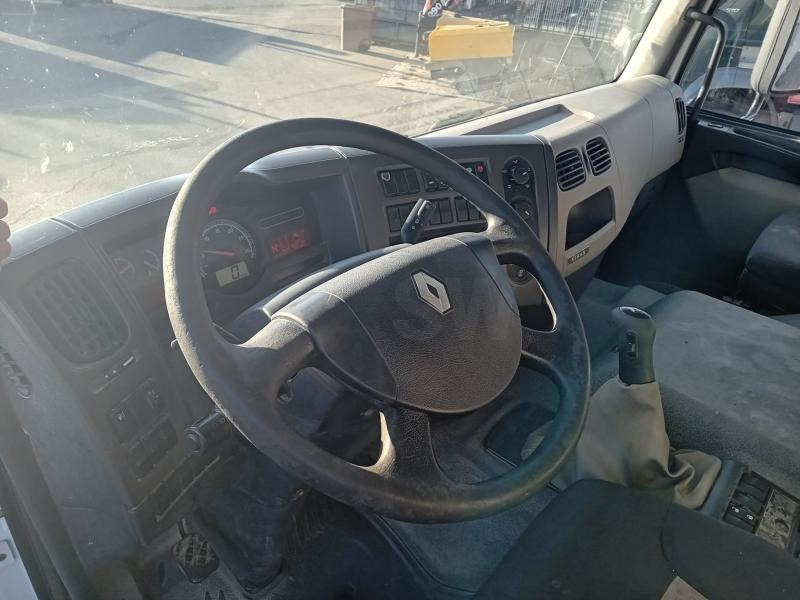 Renault Kerax 410 DXI - Kravas automašīna pašizgāzējs: foto 3 Renault Kerax 410 DXI - Kravas automašīna pašizgāzējs: foto 3