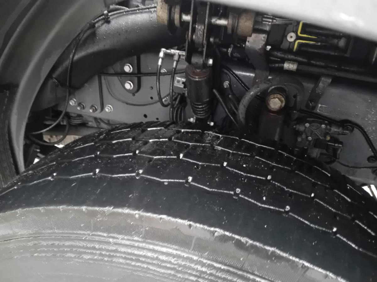 Renault Premium 320.19 DXI - Atkritumu vedējs: foto 3 Renault Premium 320.19 DXI - Atkritumu vedējs: foto 3