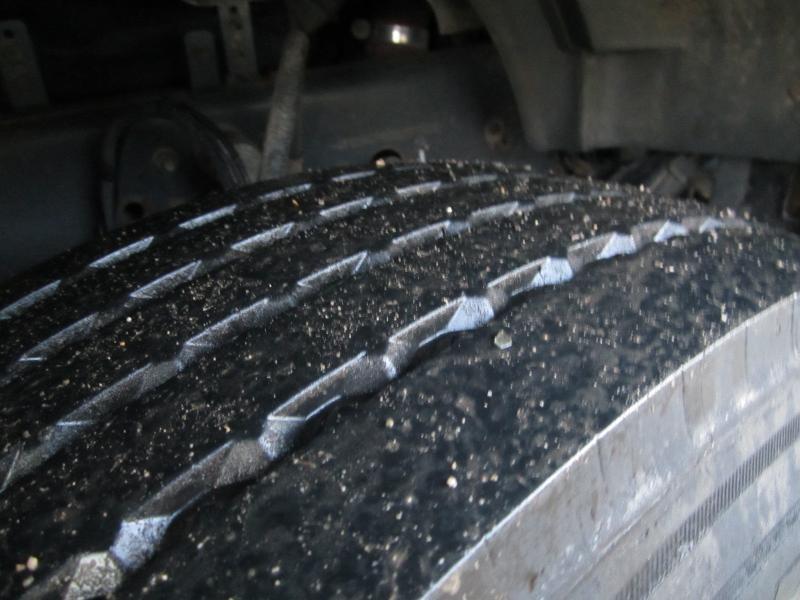 Renault Premium 370 DXI - Kravas automašīna ar tentu: foto 4 Renault Premium 370 DXI - Kravas automašīna ar tentu: foto 4