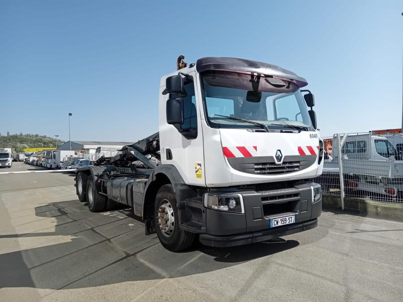 Renault Premium Lander - Pacēlājs ar āķi: foto 1 Renault Premium Lander - Pacēlājs ar āķi: foto 1