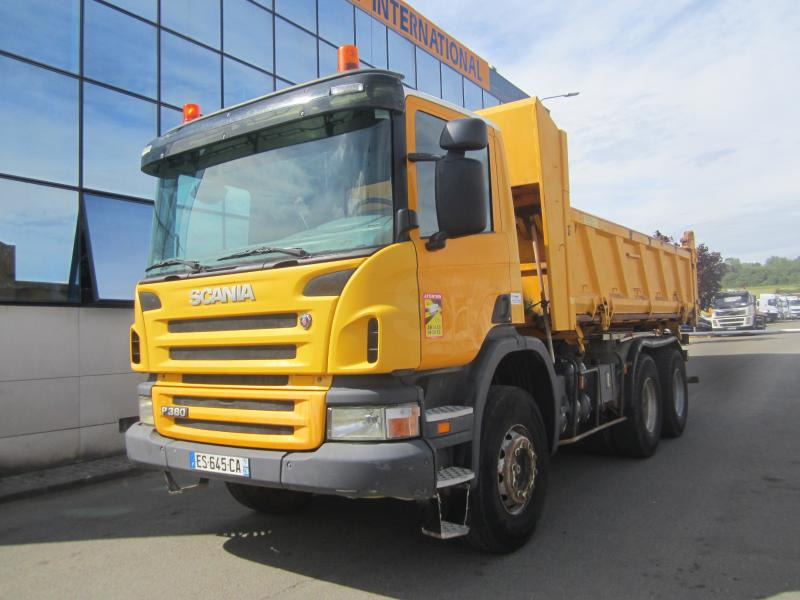 Kravas automašīna pašizgāzējs Scania P 380: foto 1