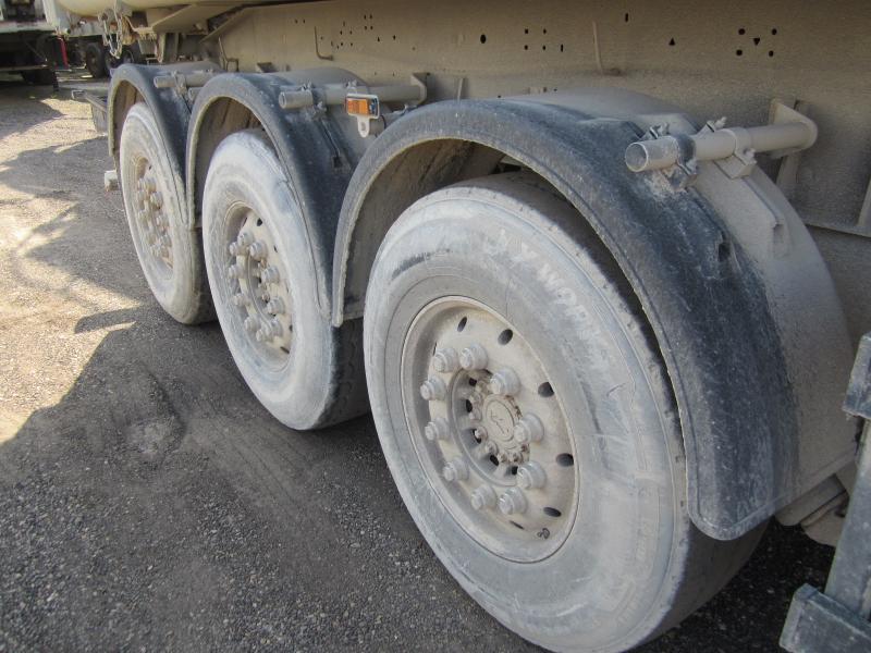 Puspiekabe pašizgāzējs Schmitz Cargobull: foto 7