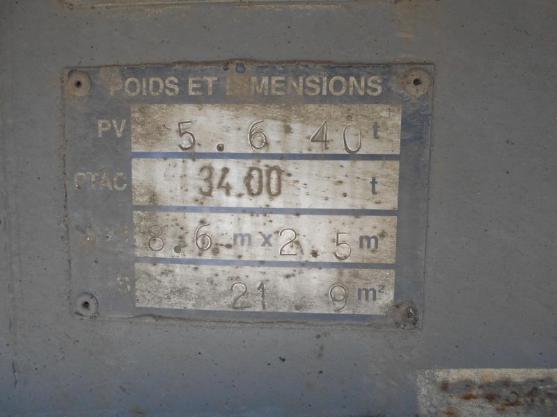 Trailor - Puspiekabe pašizgāzējs: foto 4 Trailor - Puspiekabe pašizgāzējs: foto 4