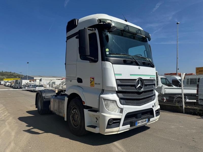 Mercedes Actros 1845 - Vilcējs: foto 2 Mercedes Actros 1845 - Vilcējs: foto 2