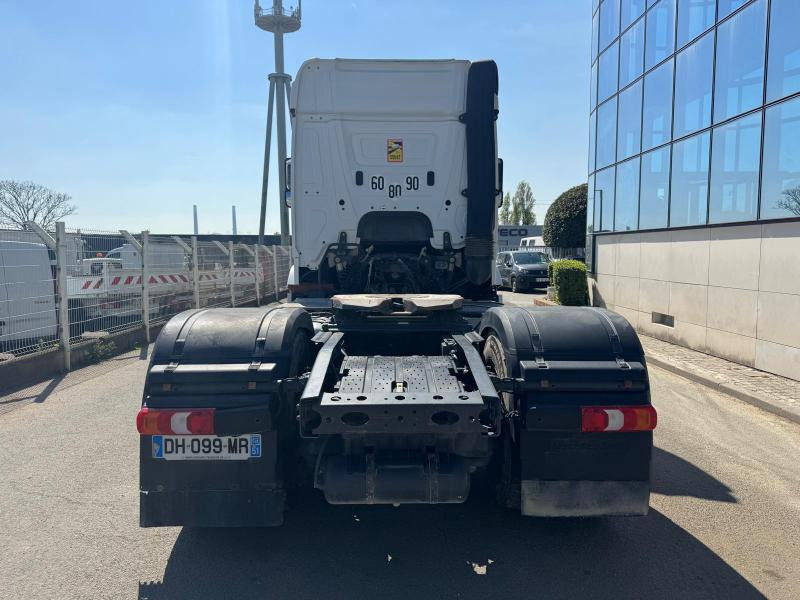 Vilcējs Mercedes Actros 1845: foto 7