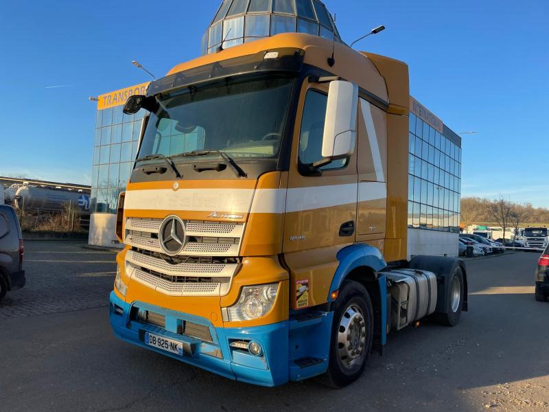 Mercedes Actros 1845 - Vilcējs: foto 1 Mercedes Actros 1845 - Vilcējs: foto 1
