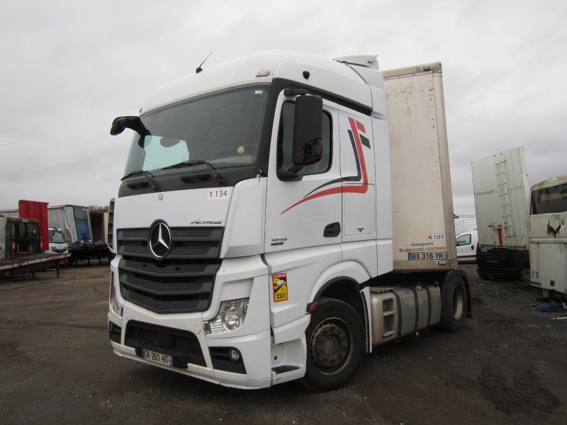 Mercedes Actros 1845 - Vilcējs: foto 1 Mercedes Actros 1845 - Vilcējs: foto 1