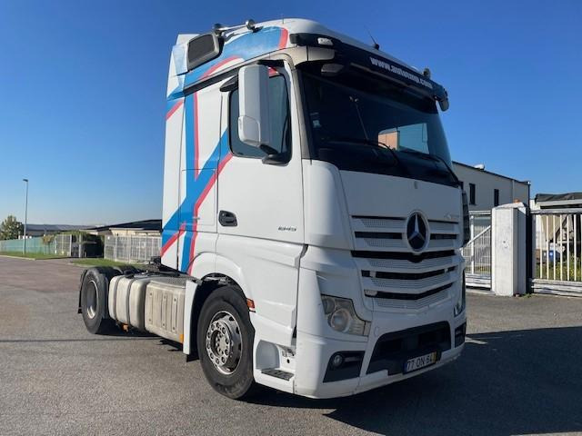 Mercedes Actros 1845 - Vilcējs: foto 1 Mercedes Actros 1845 - Vilcējs: foto 1