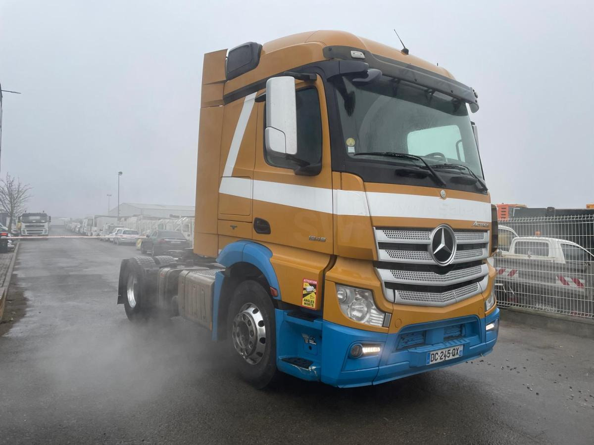 Mercedes Actros 1845 - Vilcējs: foto 2 Mercedes Actros 1845 - Vilcējs: foto 2