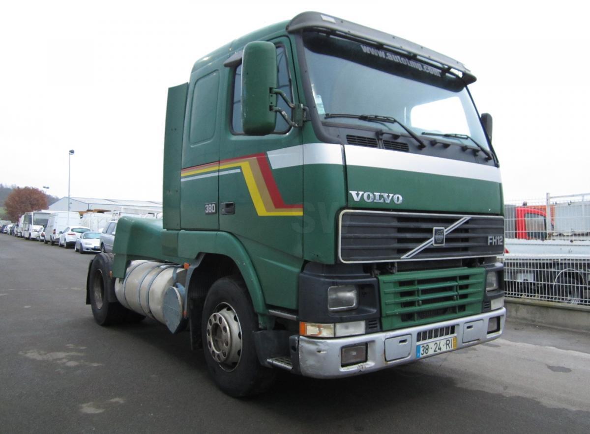 Volvo FH12 380 - Vilcējs: foto 2 Volvo FH12 380 - Vilcējs: foto 2