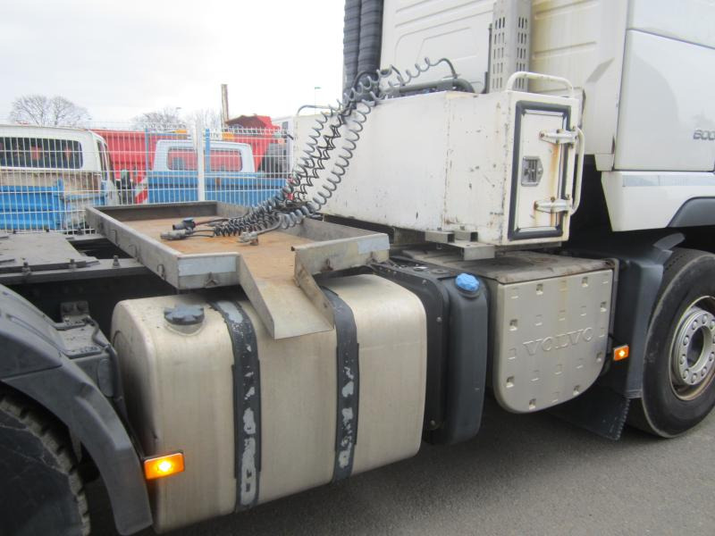 Vilcējs Volvo FH16 600: foto 7