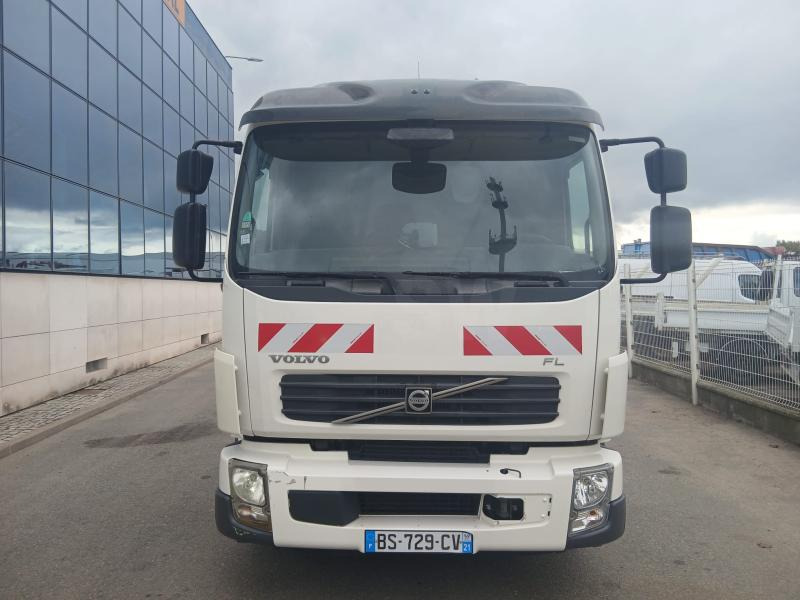 Volvo FL 260 - Šasija kravas automašīna: foto 2 Volvo FL 260 - Šasija kravas automašīna: foto 2
