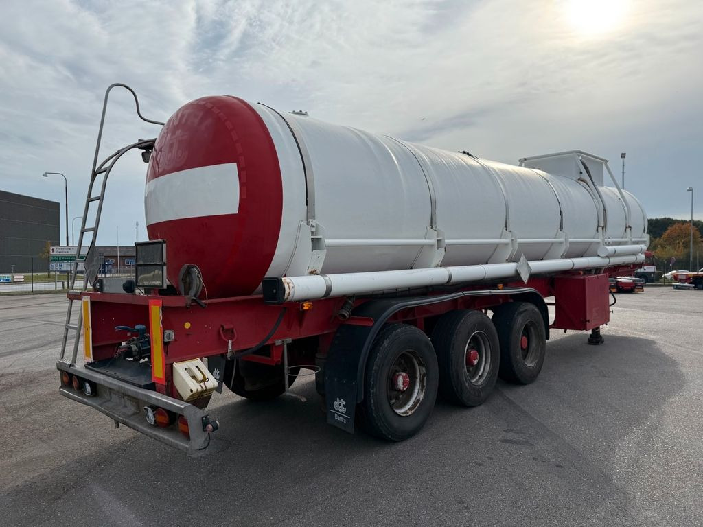 Blumhardt 3 axle 29.000 L ADR Tank trailer - Puspiekabe cisterna: foto 3 Blumhardt 3 axle 29.000 L ADR Tank trailer - Puspiekabe cisterna: foto 3