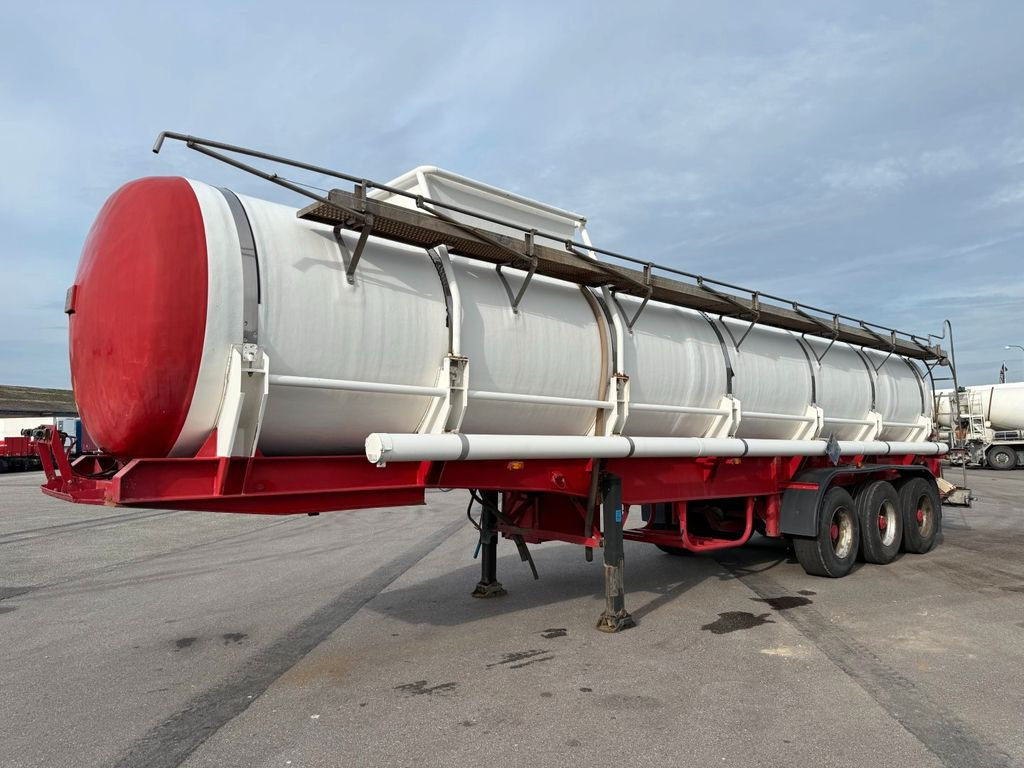 Blumhardt 3 axle 29.000 L ADR Tank trailer - Puspiekabe cisterna: foto 1 Blumhardt 3 axle 29.000 L ADR Tank trailer - Puspiekabe cisterna: foto 1