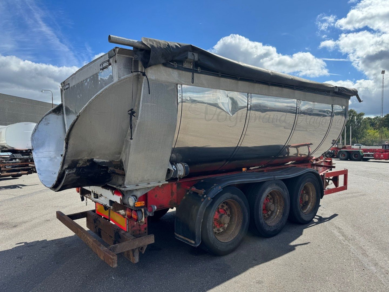 Kel-Berg 3 axle Asphalt tipper / Asphalt Kipper - Piekabe pašizgāzējs: foto 4 Kel-Berg 3 axle Asphalt tipper / Asphalt Kipper - Piekabe pašizgāzējs: foto 4