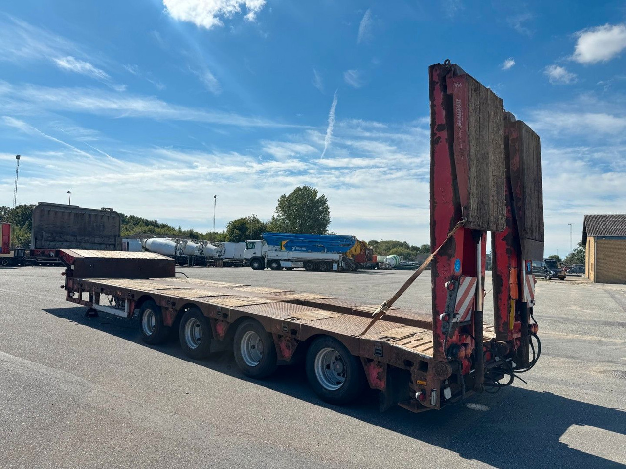 Kel-Berg Faymonville 4 axle Ausziehbar Tieflader - Puspiekabe zema profila platforma: foto 4 Kel-Berg Faymonville 4 axle Ausziehbar Tieflader - Puspiekabe zema profila platforma: foto 4