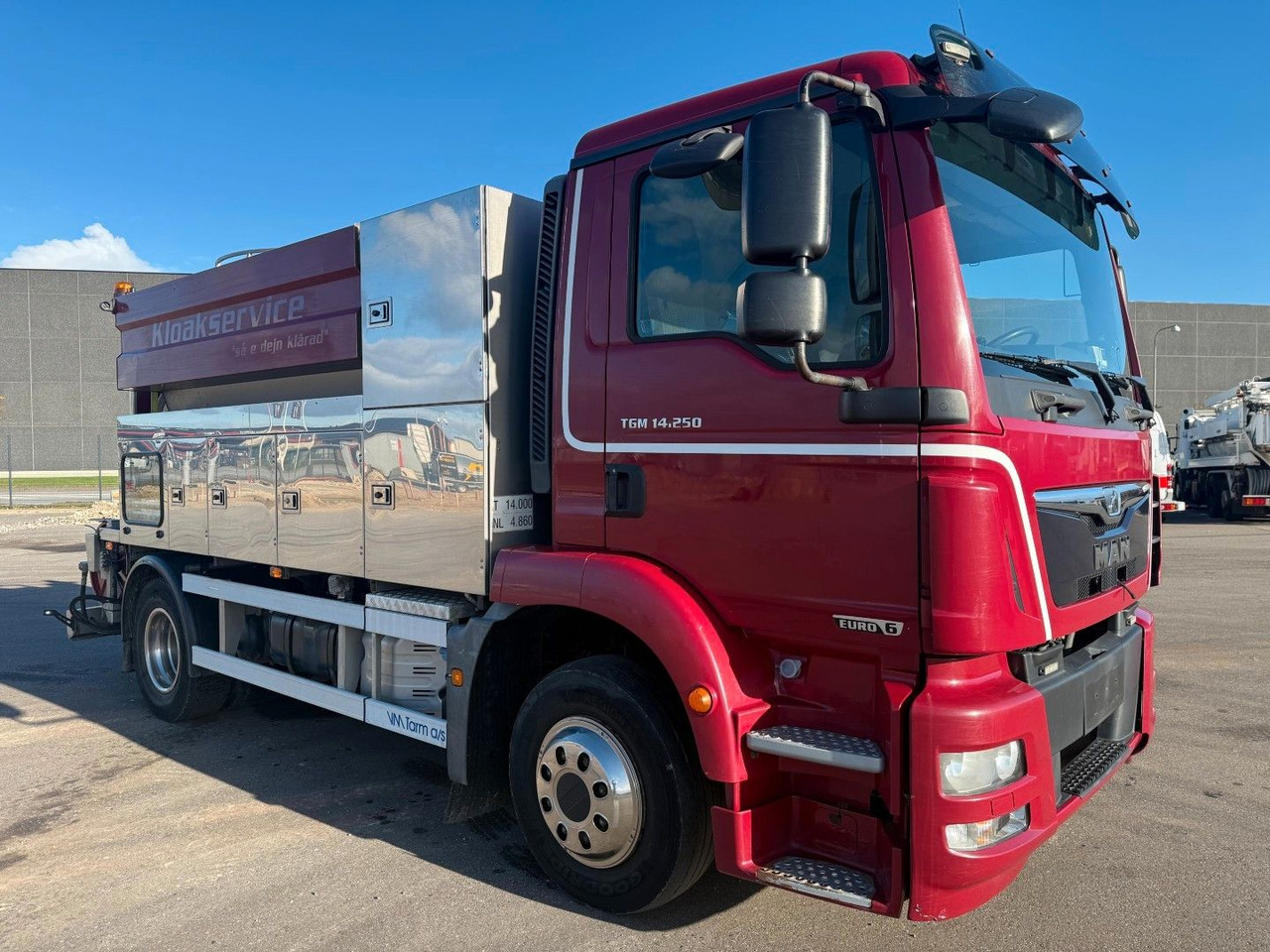 MAN TGM 14.250 VM-Tarm Stainless Steel 5600 l. Kombi - Asenizācijas mašīna: foto 2 MAN TGM 14.250 VM-Tarm Stainless Steel 5600 l. Kombi - Asenizācijas mašīna: foto 2