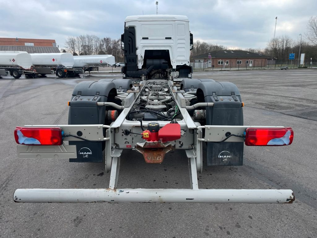 MAN TGS 26.440 6x2*4 ADR Fahrgestell Euro 6 MAN TGS 26.440 6x2*4 ADR Fahrgestell Euro 6 - Šasija kravas automašīna: foto 5 MAN TGS 26.440 6x2*4 ADR Fahrgestell Euro 6 MAN TGS 26.440 6x2*4 ADR Fahrgestell Euro 6 - Šasija kravas automašīna: foto 5