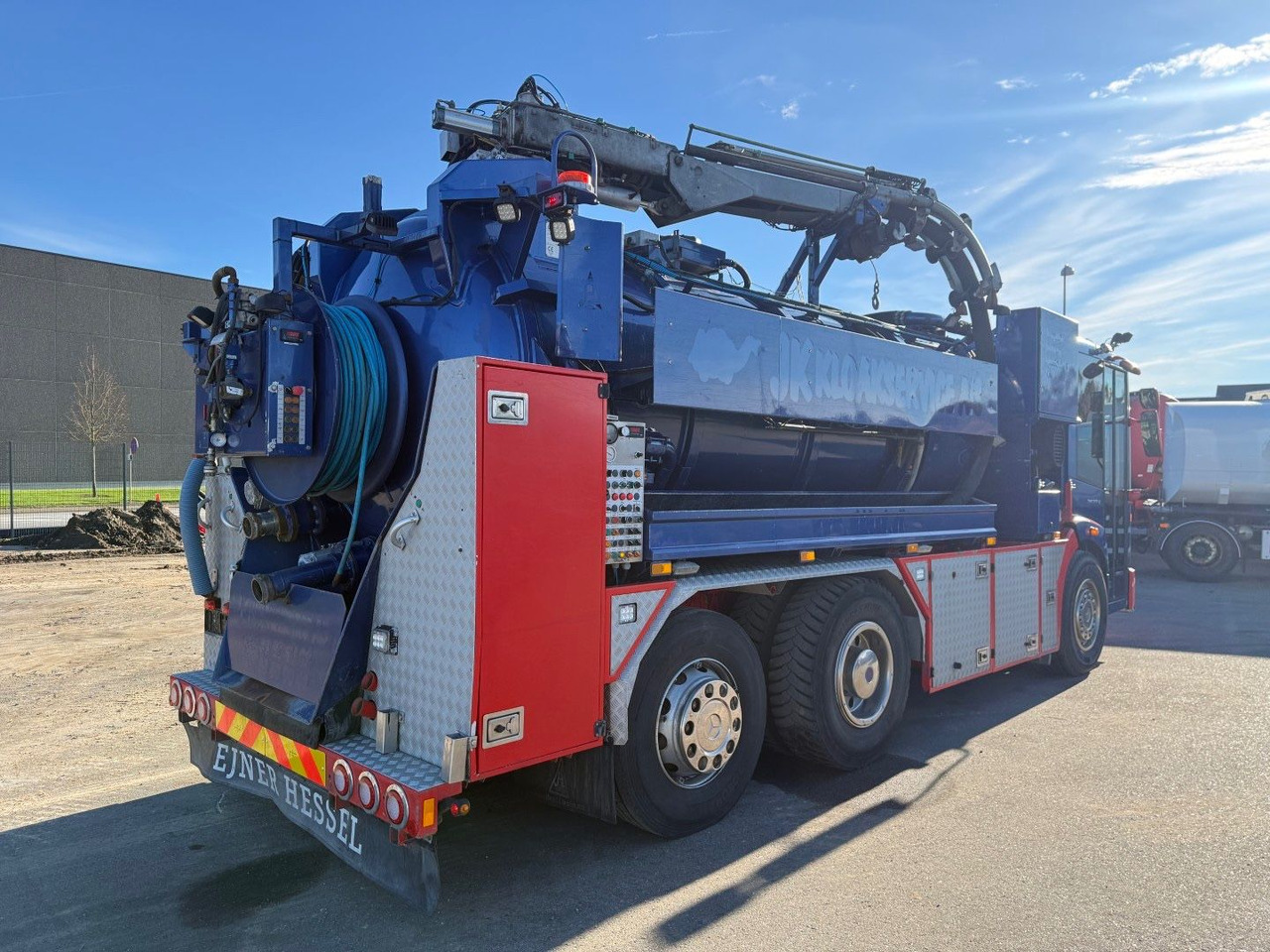 Mercedes-Benz Econic 2633 6x2*4 Hvidtved Larsen SLP309 Euro 5 - Asenizācijas mašīna: foto 3 Mercedes-Benz Econic 2633 6x2*4 Hvidtved Larsen SLP309 Euro 5 - Asenizācijas mašīna: foto 3