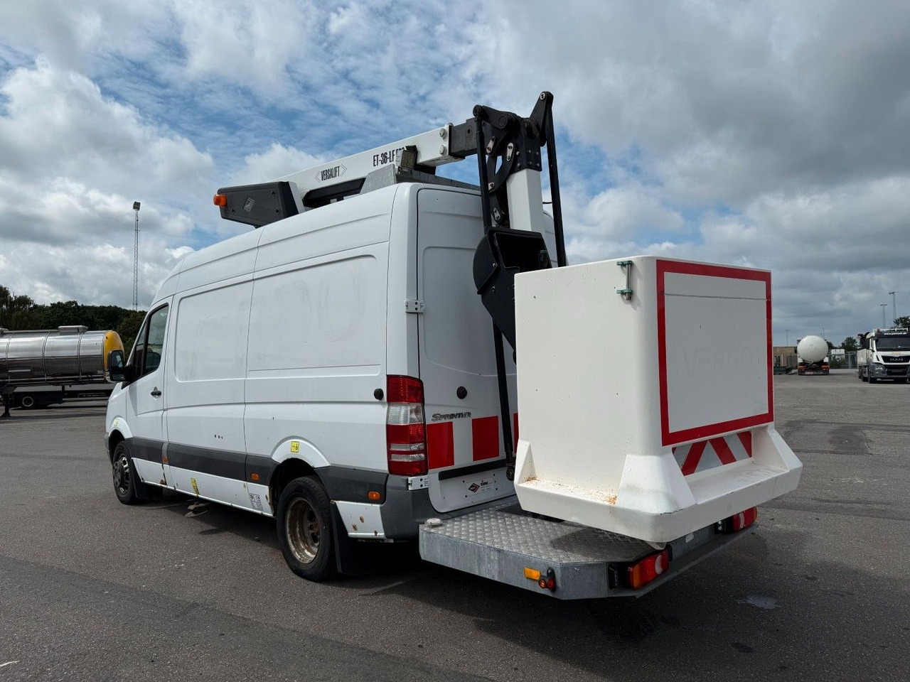 Mercedes-Benz Sprinter 516 516 CDI Versalift ET-36-LF ECO 13.7 - Autopacēlājs: foto 4 Mercedes-Benz Sprinter 516 516 CDI Versalift ET-36-LF ECO 13.7 - Autopacēlājs: foto 4