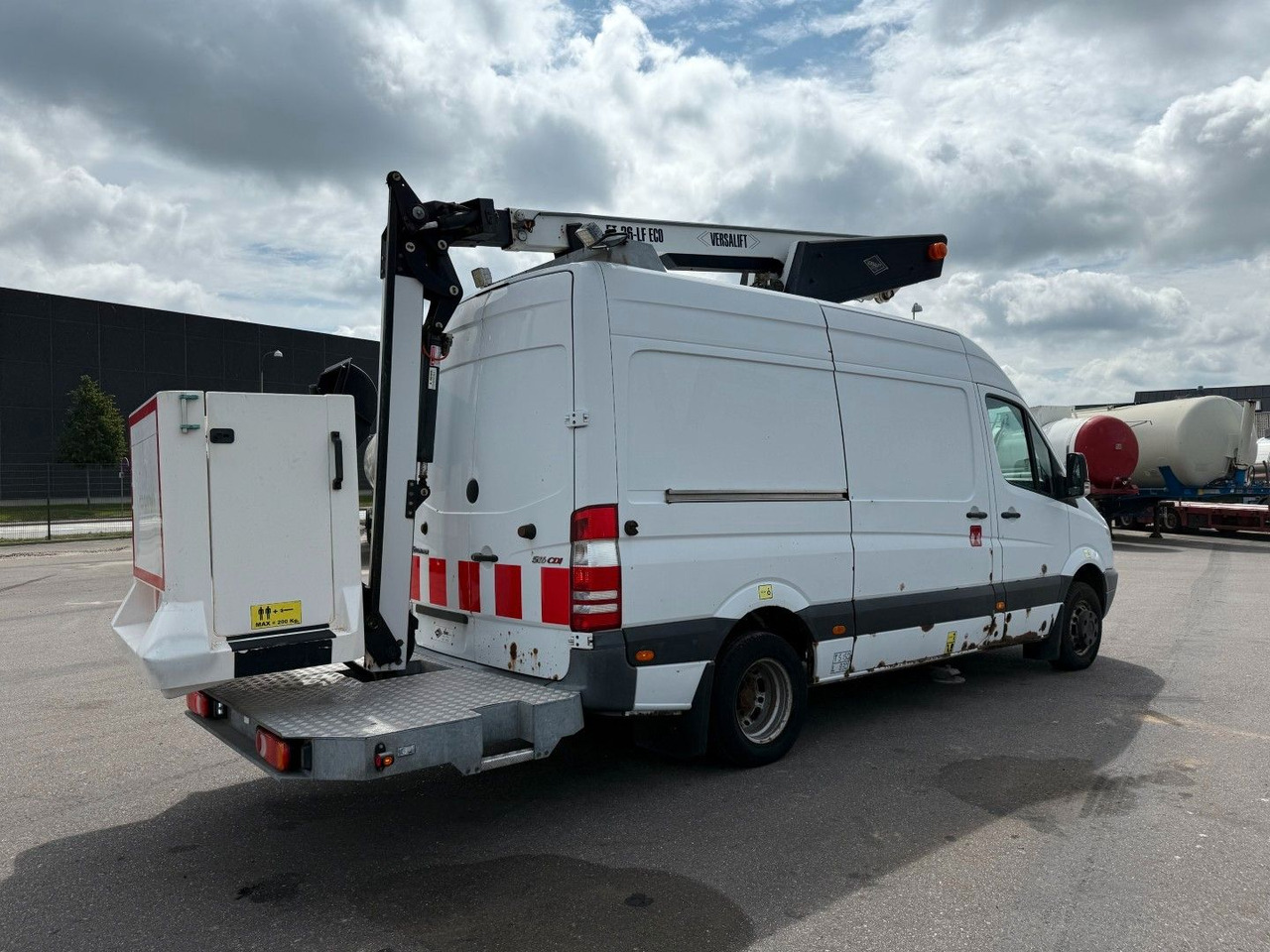 Mercedes-Benz Sprinter 516 516 CDI Versalift ET-36-LF ECO 13.7 - Autopacēlājs: foto 3 Mercedes-Benz Sprinter 516 516 CDI Versalift ET-36-LF ECO 13.7 - Autopacēlājs: foto 3