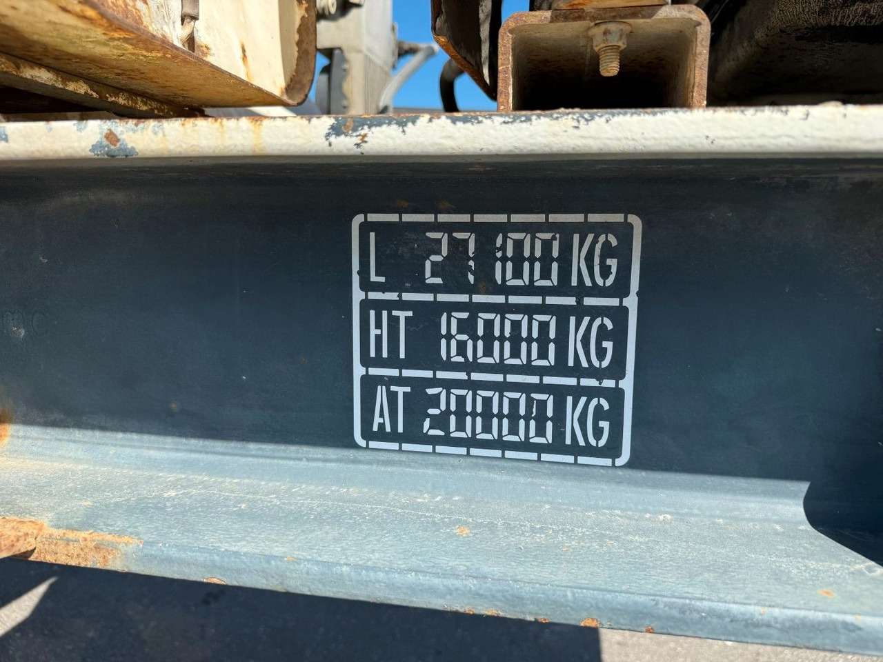 Puspiekabe Le Cinena 12 m2 Baruval 2 axle Concrete trailer Lecinena 12 m3 Baruval 2 achse Beton/Concrete mixer: foto 6