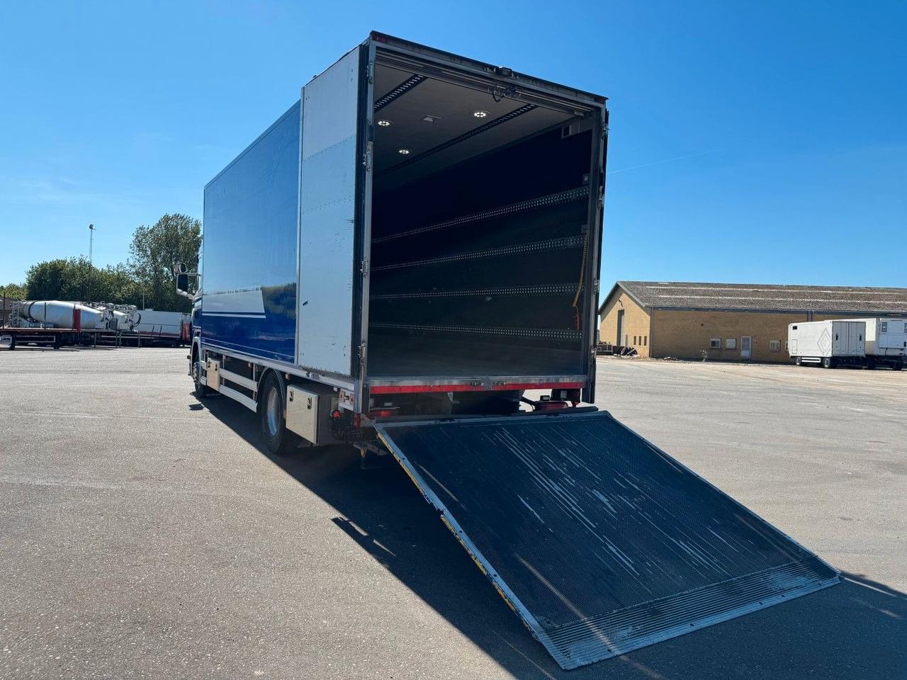 Scania G280 4x2 TK -800R Isokoffer Euro 6 - Kravas automašīna ar slēgto virsbūvi: foto 5 Scania G280 4x2 TK -800R Isokoffer Euro 6 - Kravas automašīna ar slēgto virsbūvi: foto 5