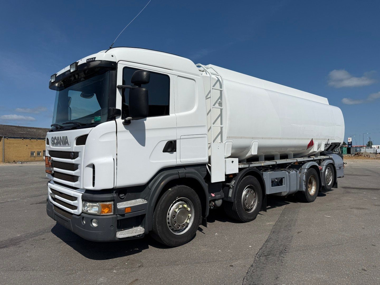 Scania G480 8x2*6 24.000 L / 5 compartments / ADR Tank - Autocisterna: foto 1 Scania G480 8x2*6 24.000 L / 5 compartments / ADR Tank - Autocisterna: foto 1