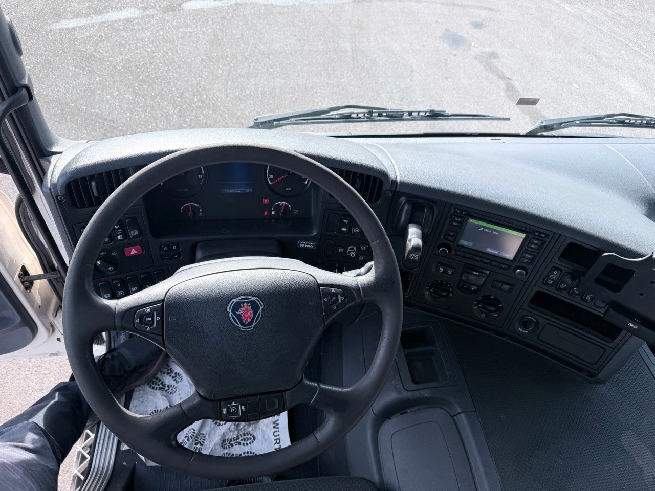 Scania P320 6x2*4 Carrier Supra 1250 Mt 9.80 m Kühl - Kravas automašīna refrižerators: foto 5 Scania P320 6x2*4 Carrier Supra 1250 Mt 9.80 m Kühl - Kravas automašīna refrižerators: foto 5