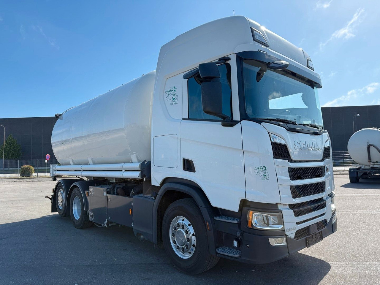 Scania R500 NGS 6x2 CR20H 25 m3 Silo Euro 6 - Autocisterna: foto 2 Scania R500 NGS 6x2 CR20H 25 m3 Silo Euro 6 - Autocisterna: foto 2