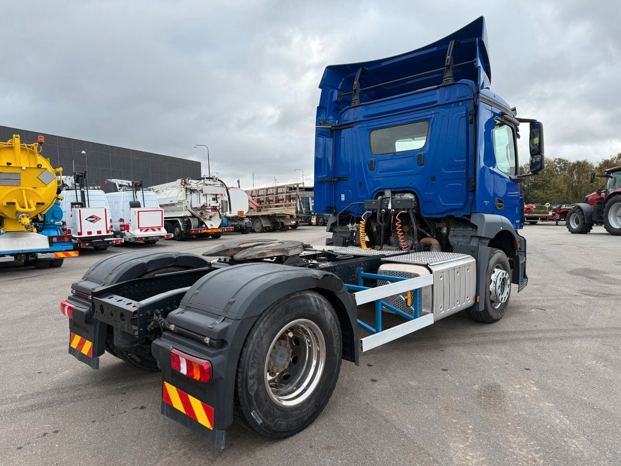 Mercedes-Benz Actros 1832 4x2 Euro 6 - Vilcējs: foto 3 Mercedes-Benz Actros 1832 4x2 Euro 6 - Vilcējs: foto 3