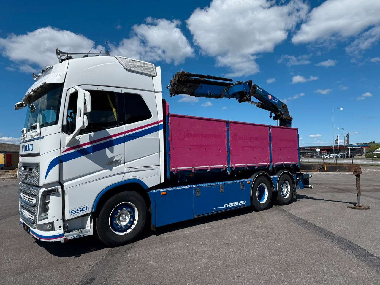 Volvo FH 16.550 6x2*4 / Crane HMF 3220K4 Euro 6 - Kravas auto ar manipulatoru: foto 2 Volvo FH 16.550 6x2*4 / Crane HMF 3220K4 Euro 6 - Kravas auto ar manipulatoru: foto 2