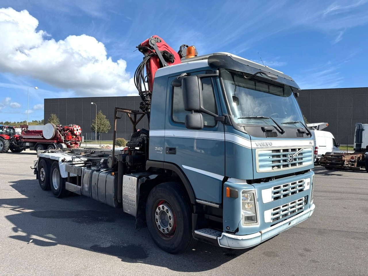 Volvo FM340 6x2*4 Kipper / Palfinger Epsilon 150Z96 - Kravas auto ar manipulatoru: foto 2 Volvo FM340 6x2*4 Kipper / Palfinger Epsilon 150Z96 - Kravas auto ar manipulatoru: foto 2