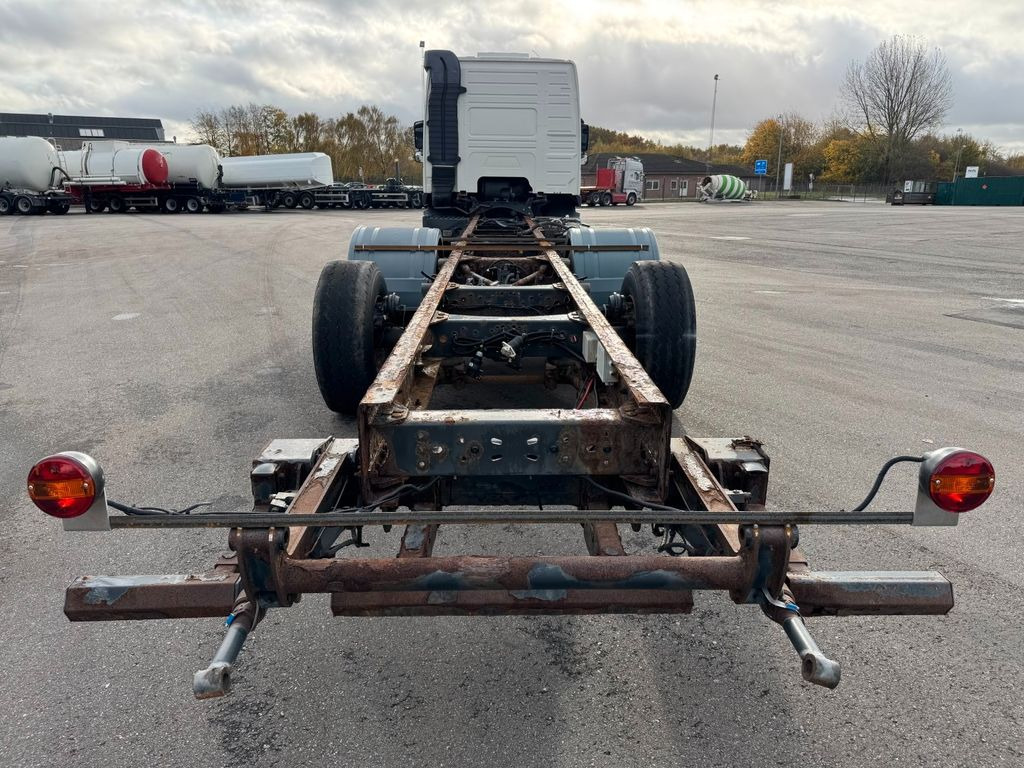 Volvo FM340 6x2 Globetrotter Chassis / Fahrgestell - Šasija kravas automašīna: foto 5 Volvo FM340 6x2 Globetrotter Chassis / Fahrgestell - Šasija kravas automašīna: foto 5