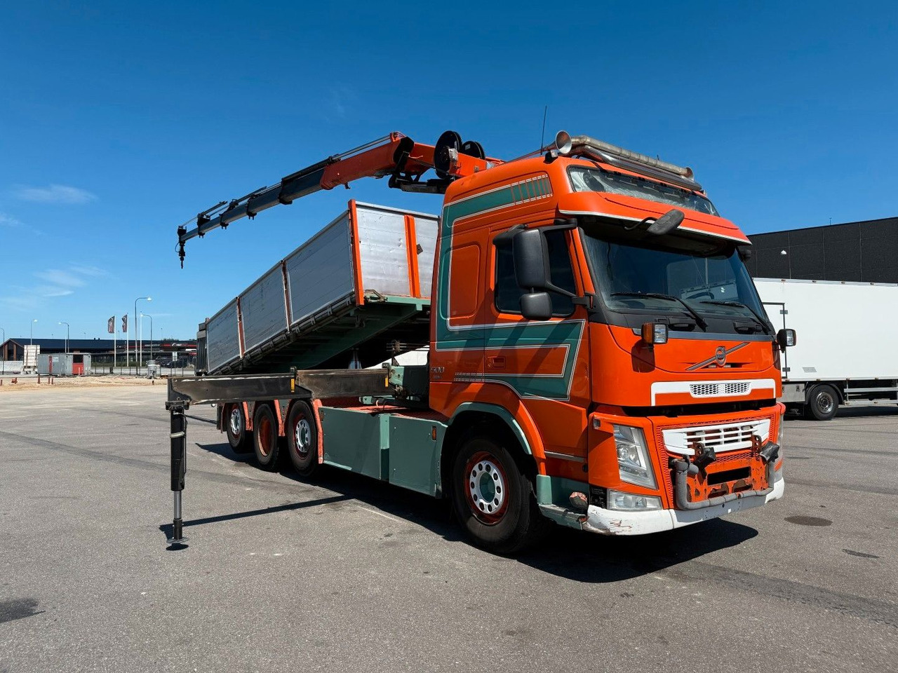 Volvo FM500 8x2*6 Crane HMF 2620 K5 Pendel Tipper - Kravas auto ar manipulatoru: foto 2 Volvo FM500 8x2*6 Crane HMF 2620 K5 Pendel Tipper - Kravas auto ar manipulatoru: foto 2