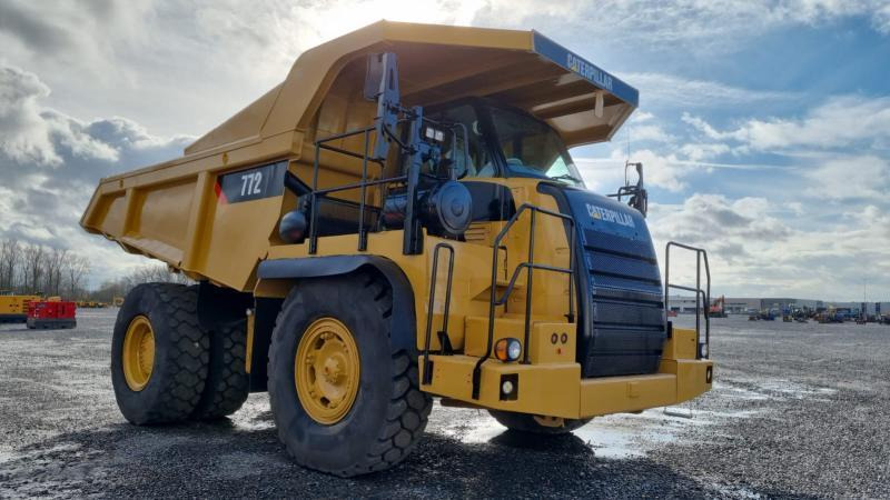 Caterpillar 772 - Karjeru pašizgāzējs: foto 4 Caterpillar 772 - Karjeru pašizgāzējs: foto 4