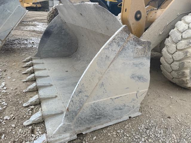 Caterpillar 962M - Riteņu iekrāvējs: foto 5 Caterpillar 962M - Riteņu iekrāvējs: foto 5