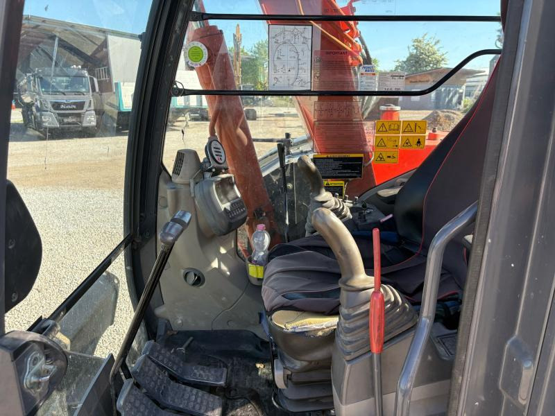 Hitachi ZX85US-3 - Mini-ekskavators: foto 5 Hitachi ZX85US-3 - Mini-ekskavators: foto 5