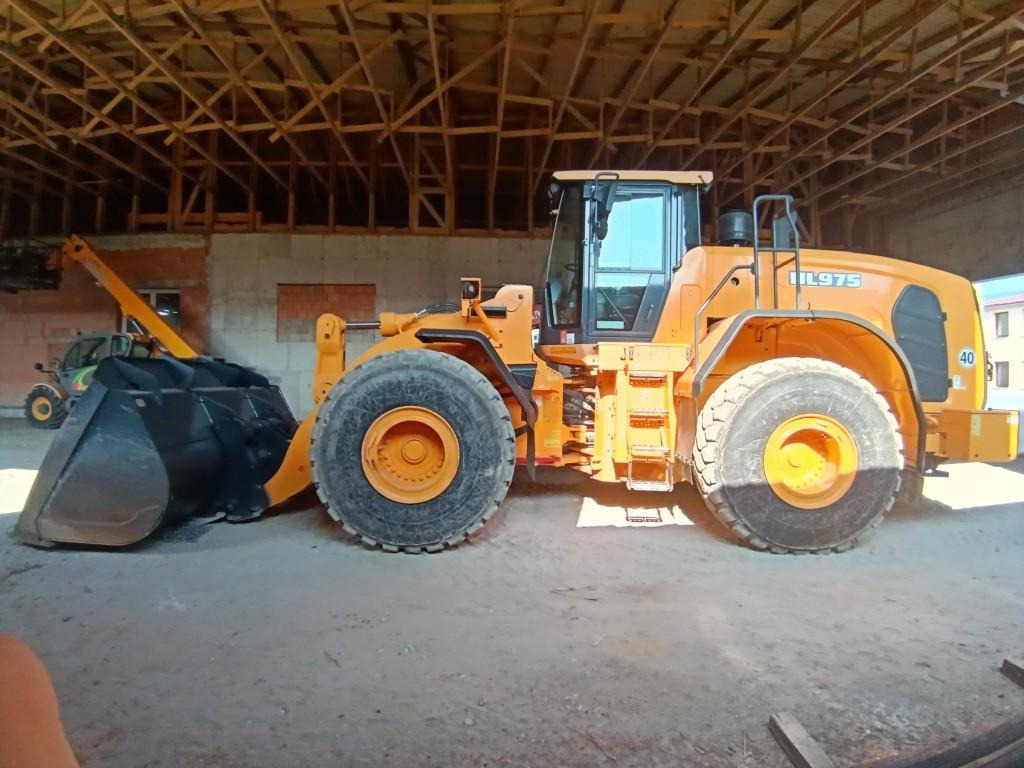 Hyundai HL975 - Riteņu iekrāvējs: foto 1 Hyundai HL975 - Riteņu iekrāvējs: foto 1