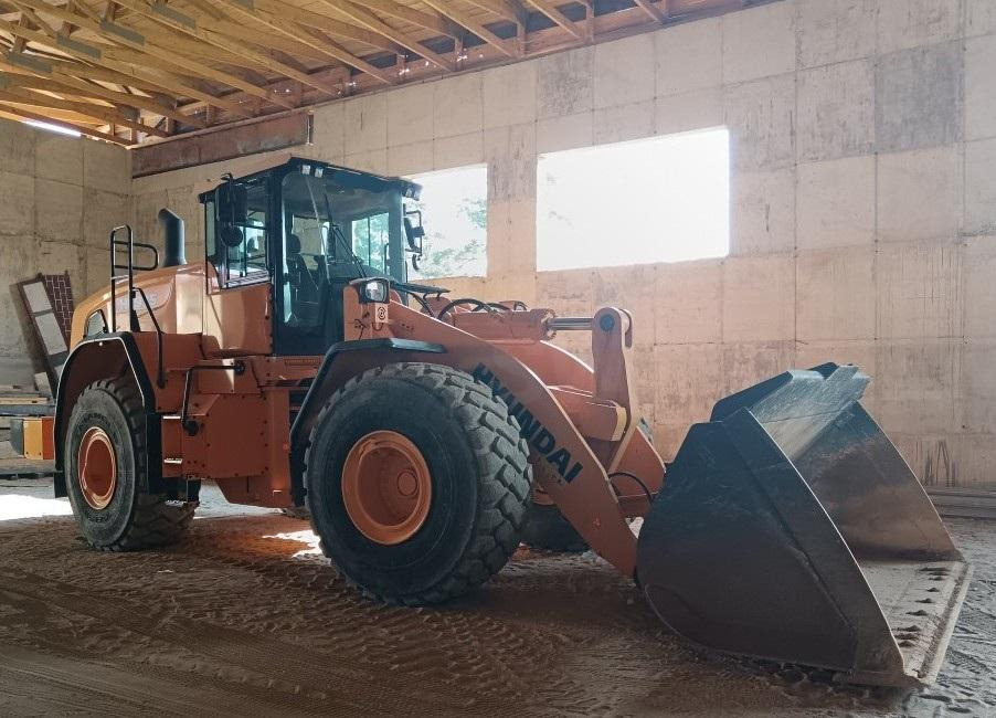 Hyundai HL975 - Riteņu iekrāvējs: foto 3 Hyundai HL975 - Riteņu iekrāvējs: foto 3