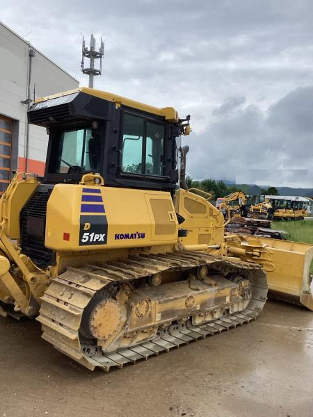 Komatsu D51PX-24 - Buldozers: foto 2 Komatsu D51PX-24 - Buldozers: foto 2