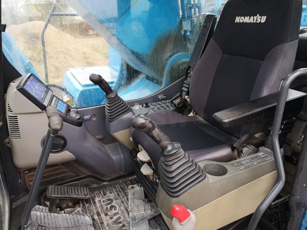 Komatsu PC490LC-10 - Kāpurķēžu ekskavators: foto 5 Komatsu PC490LC-10 - Kāpurķēžu ekskavators: foto 5