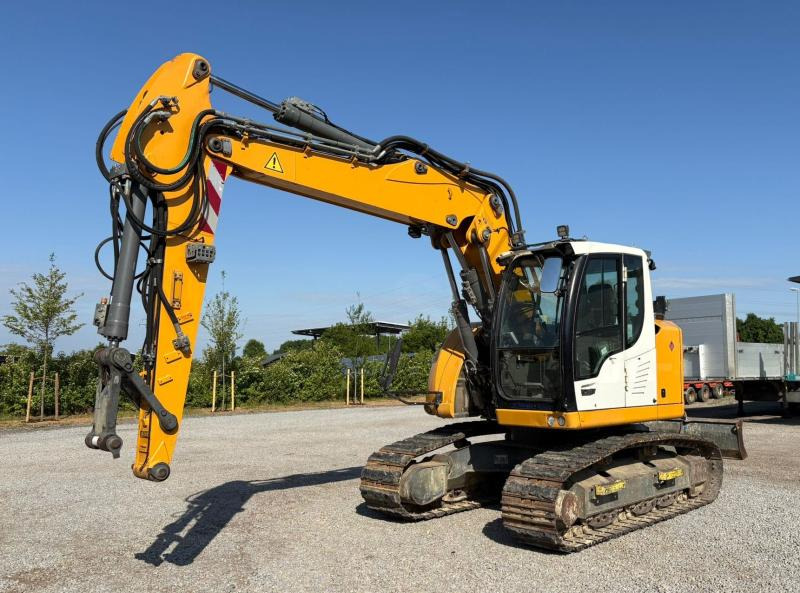 Liebherr R914 Compact Litronic - Kāpurķēžu ekskavators: foto 2 Liebherr R914 Compact Litronic - Kāpurķēžu ekskavators: foto 2
