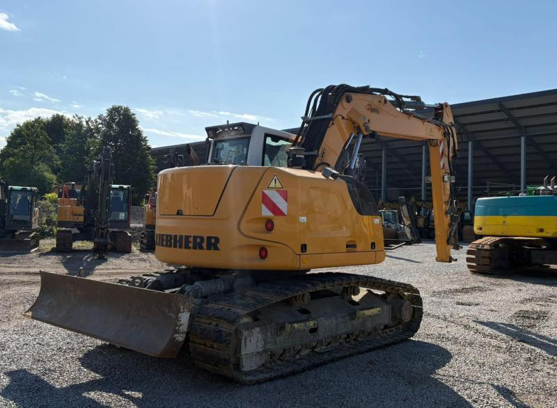 Liebherr R914 Compact Litronic - Kāpurķēžu ekskavators: foto 4 Liebherr R914 Compact Litronic - Kāpurķēžu ekskavators: foto 4